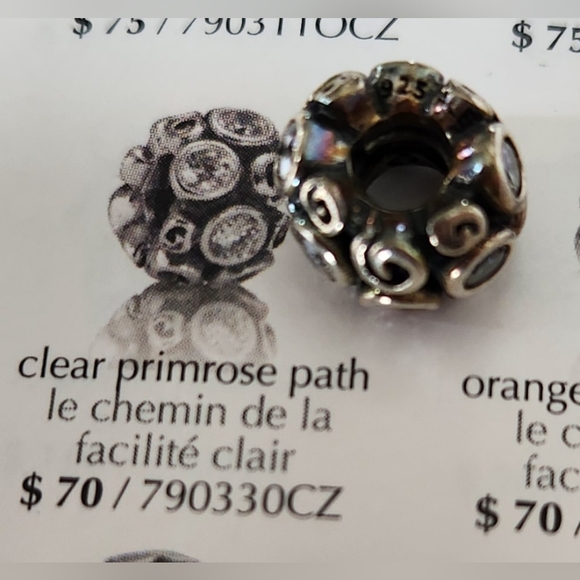Pandora Clear Primrose Path Charm - Picture 2 of 2